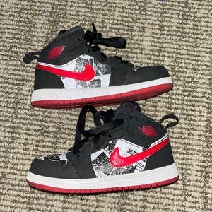 Toddler Jordan mid 1s